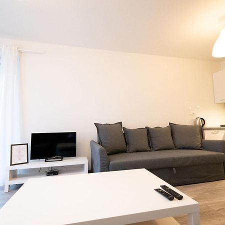 Apartament Bravo 罗兹 外观 照片
